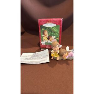 Vintage Hallmark Mary's Angle  Ornament  Tested  2000 Lighted